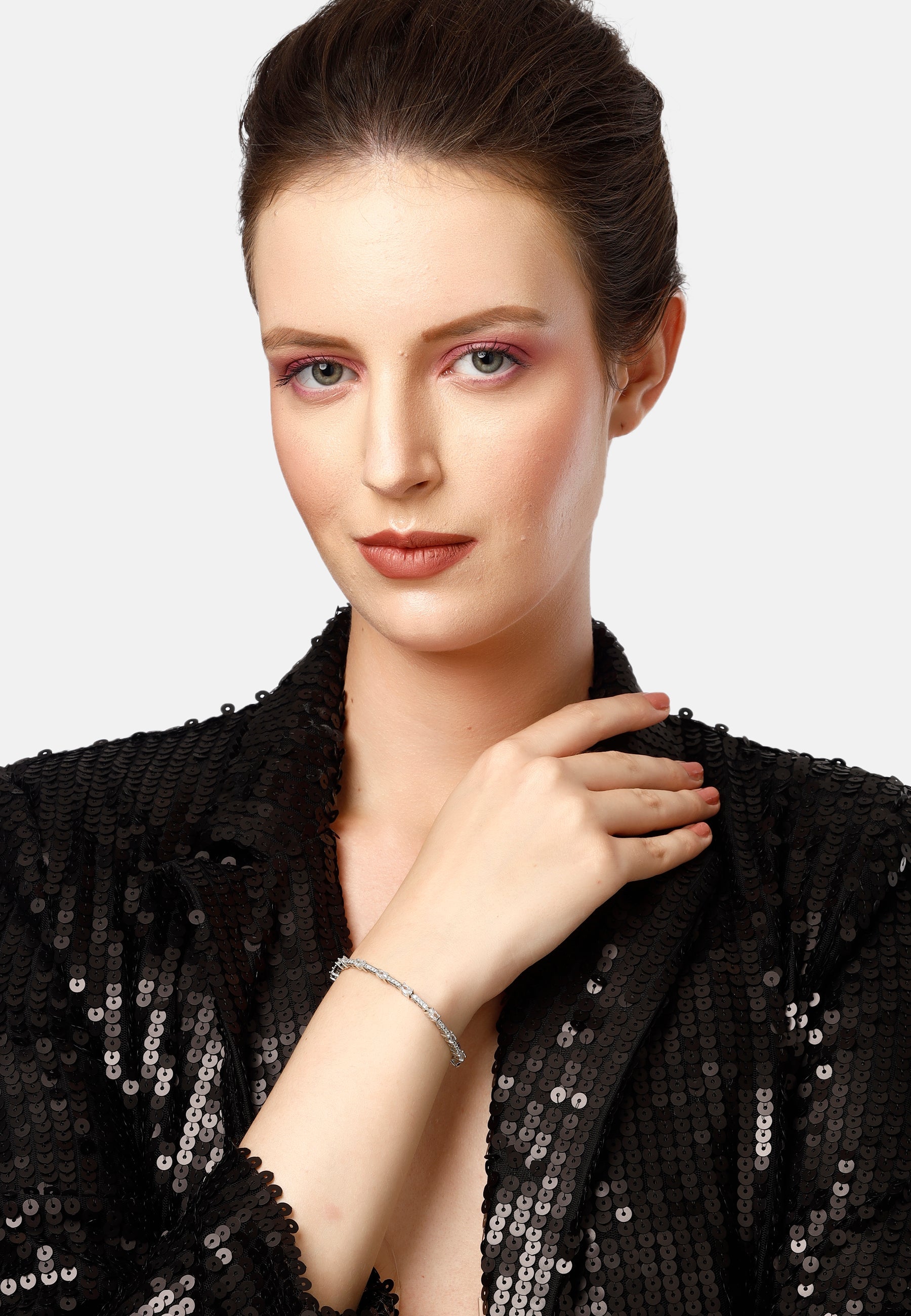 Diva Oval Drop Bracelet