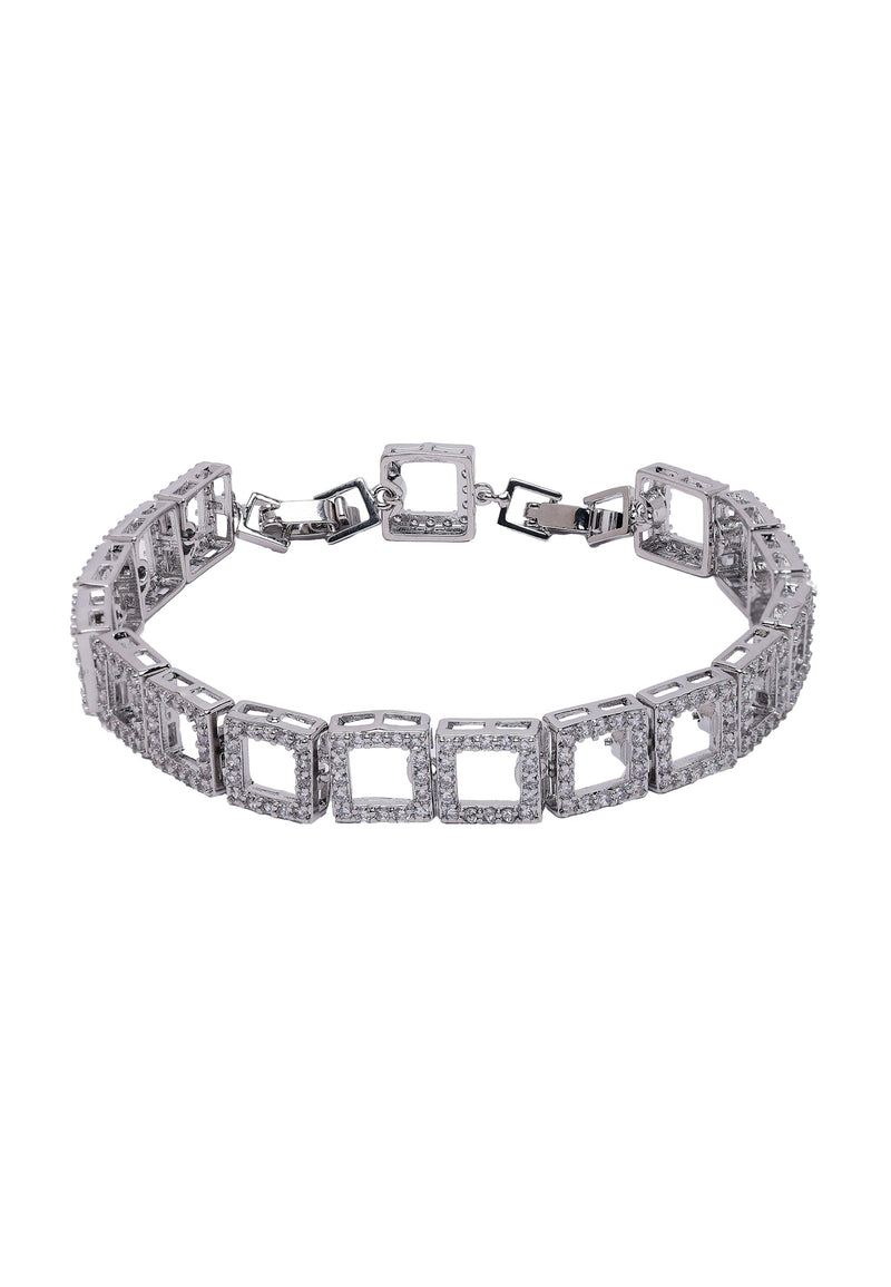 Diva Hollow Square Chain Bracelet