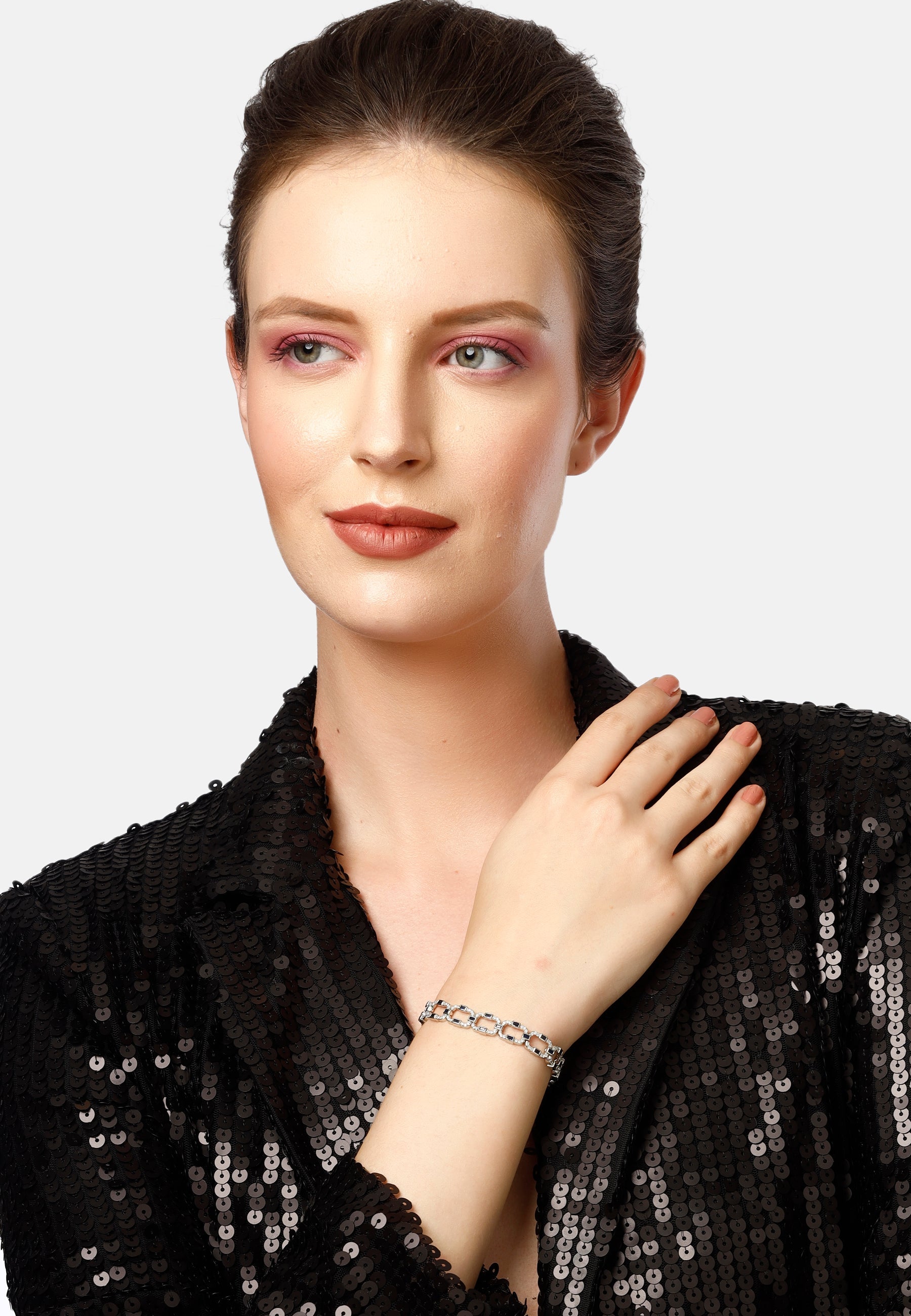 Diva Interlock Bracelet