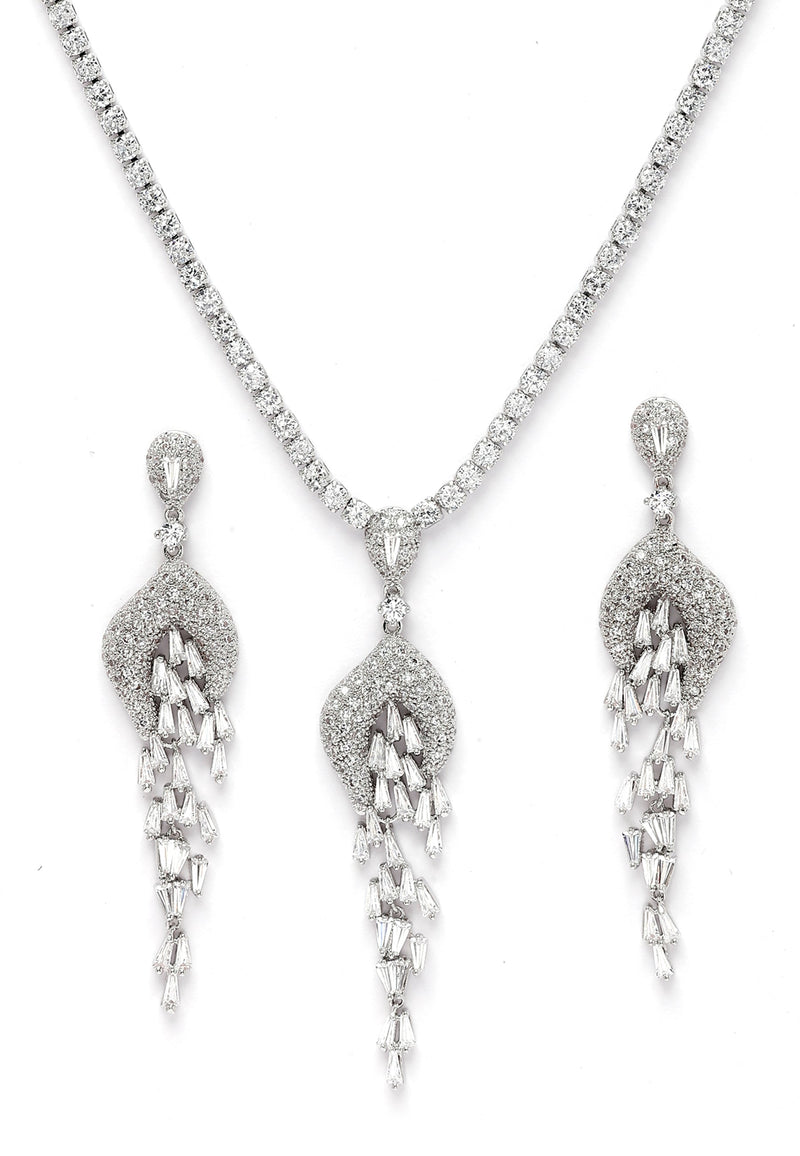 Diva Elegant Chandelier Necklace with Earrings Set
