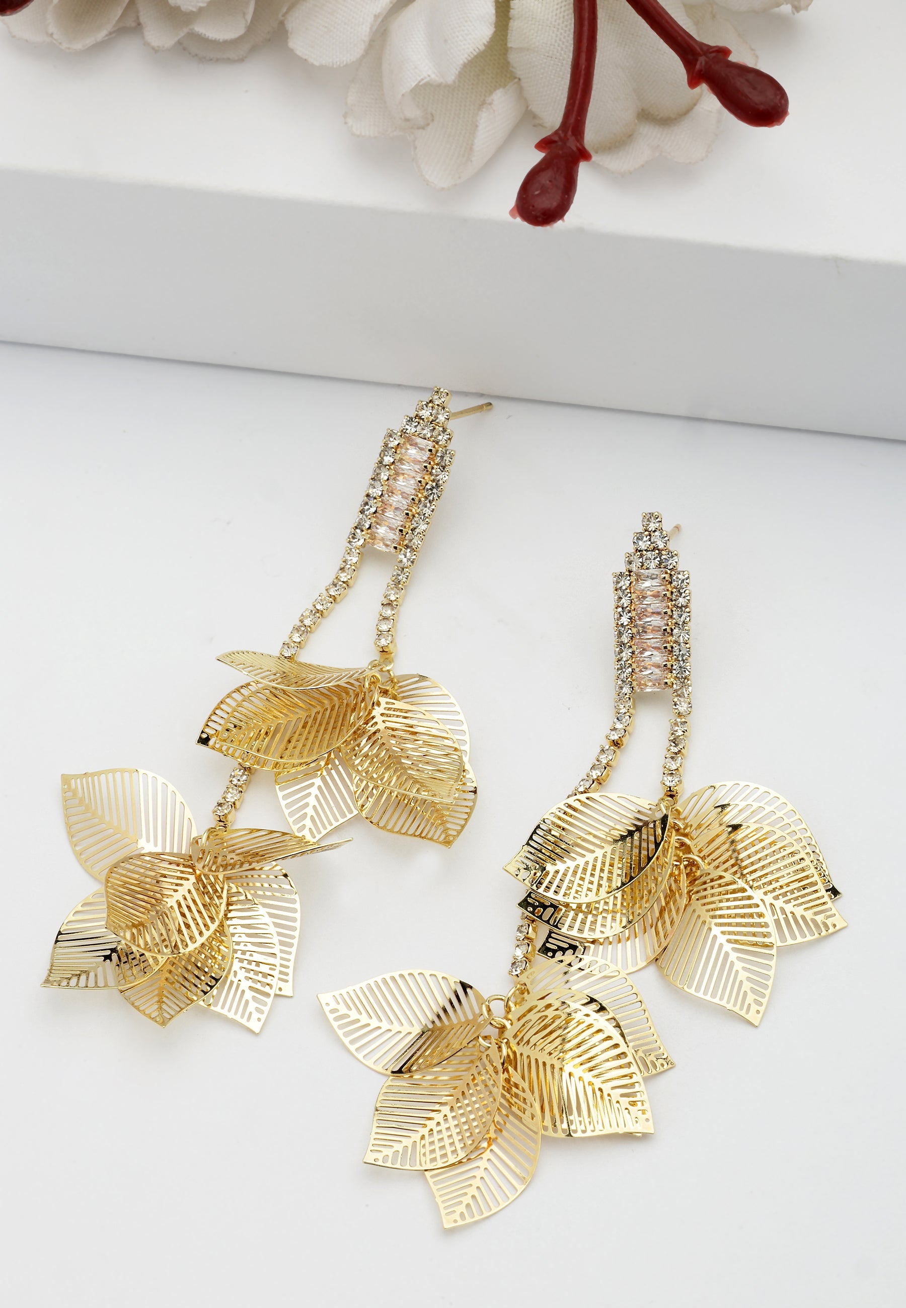 Golden Leafy Dangling Earrings