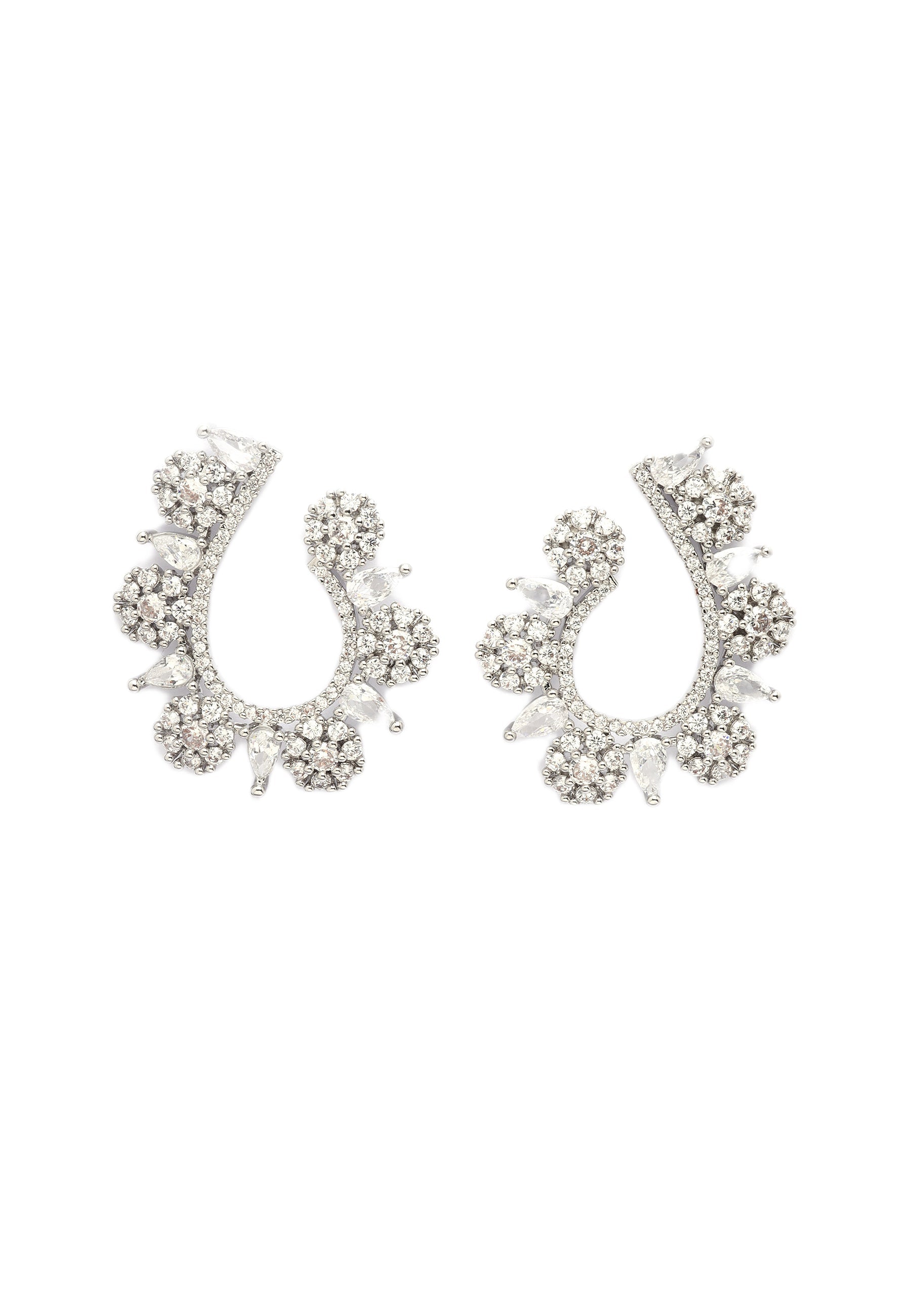 Dainty Floral Earrings and Necklace Set