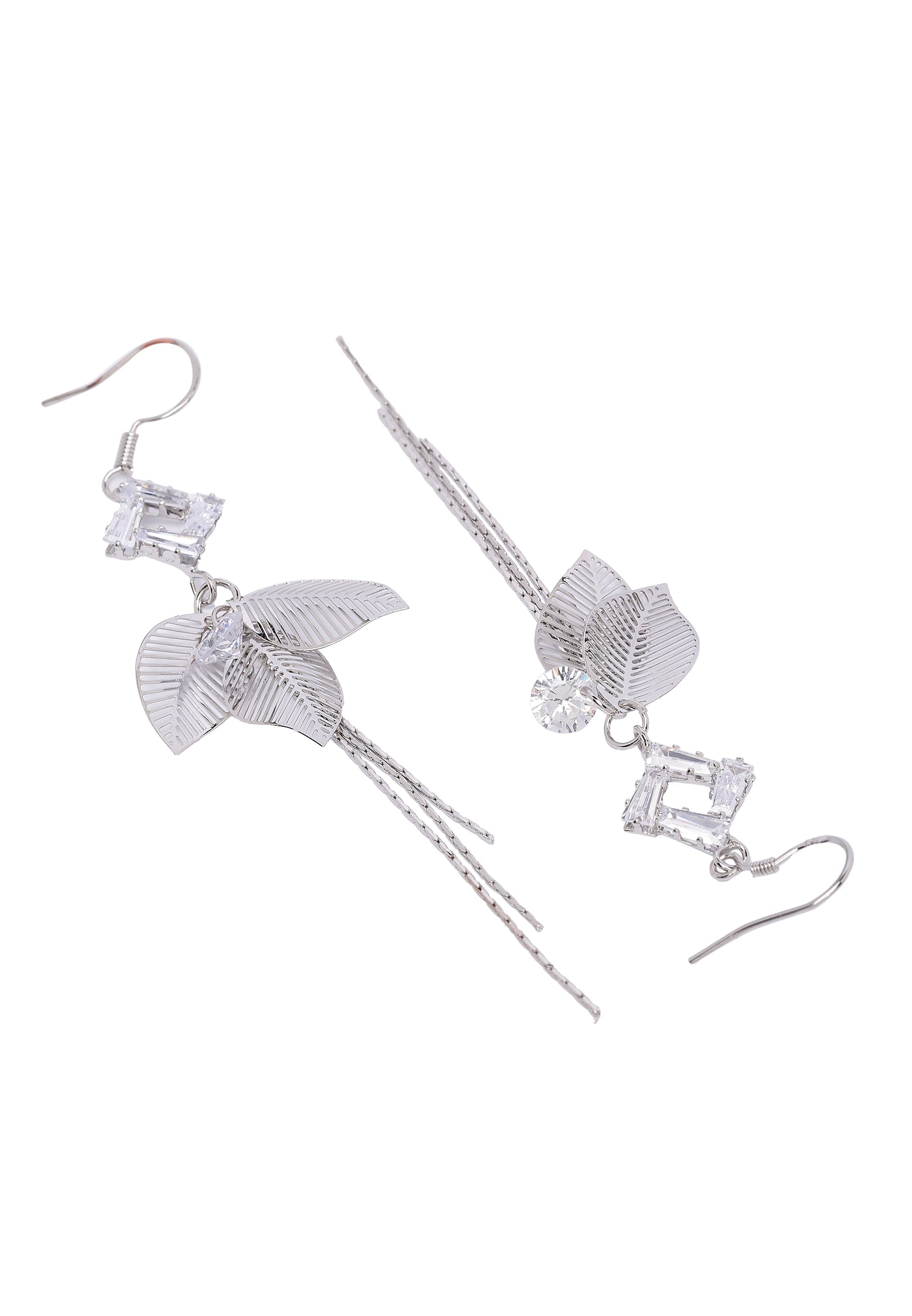 Gleaming meticulous Leaf Dangle earrings
