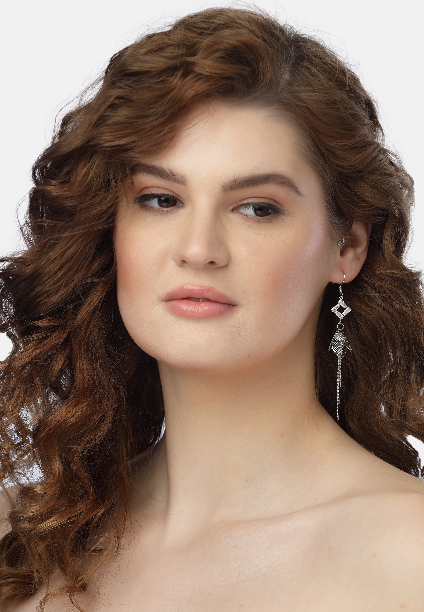 Gleaming meticulous Leaf Dangle earrings