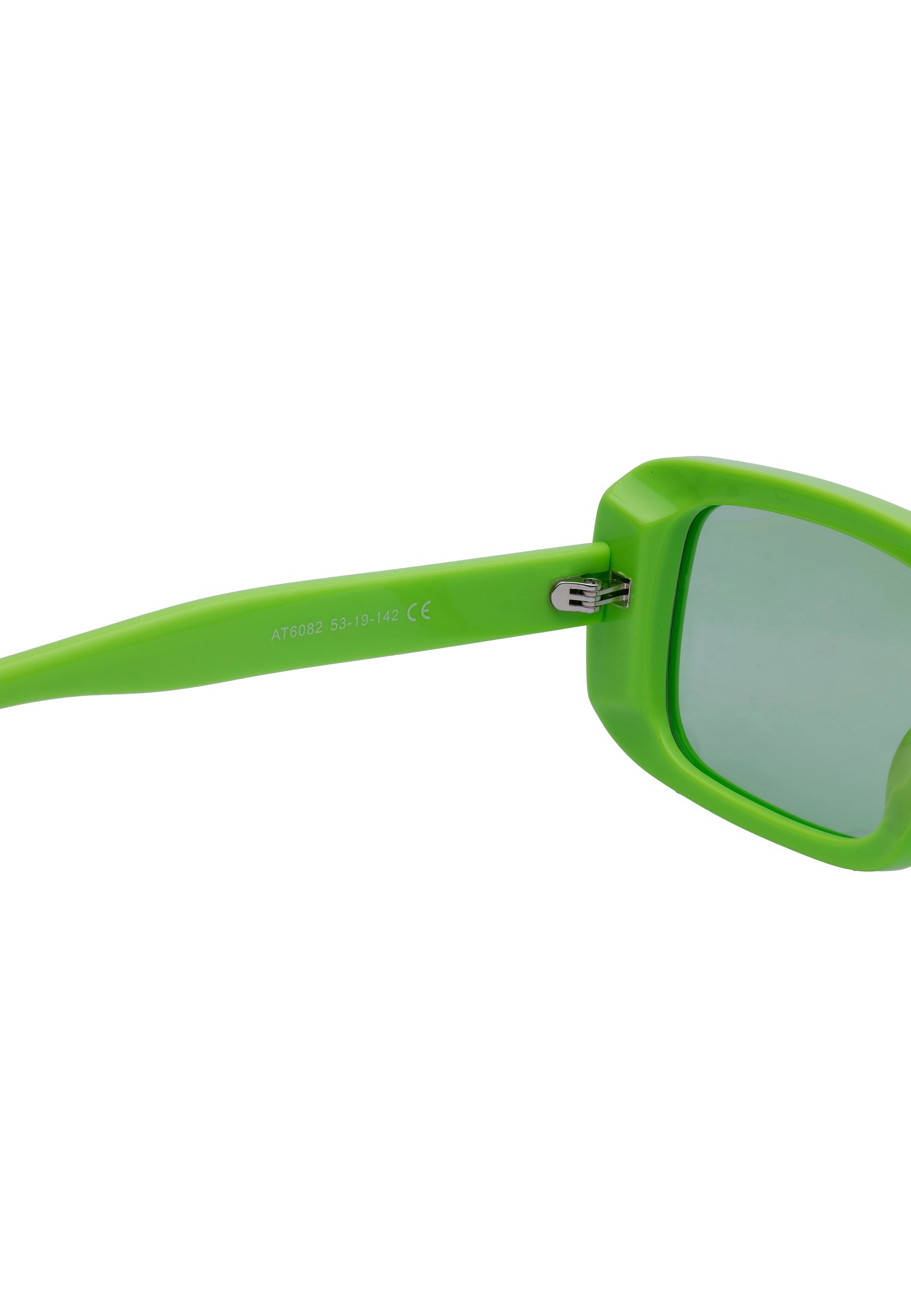 Retro-Inspired Bold Rectangle Sunglasses