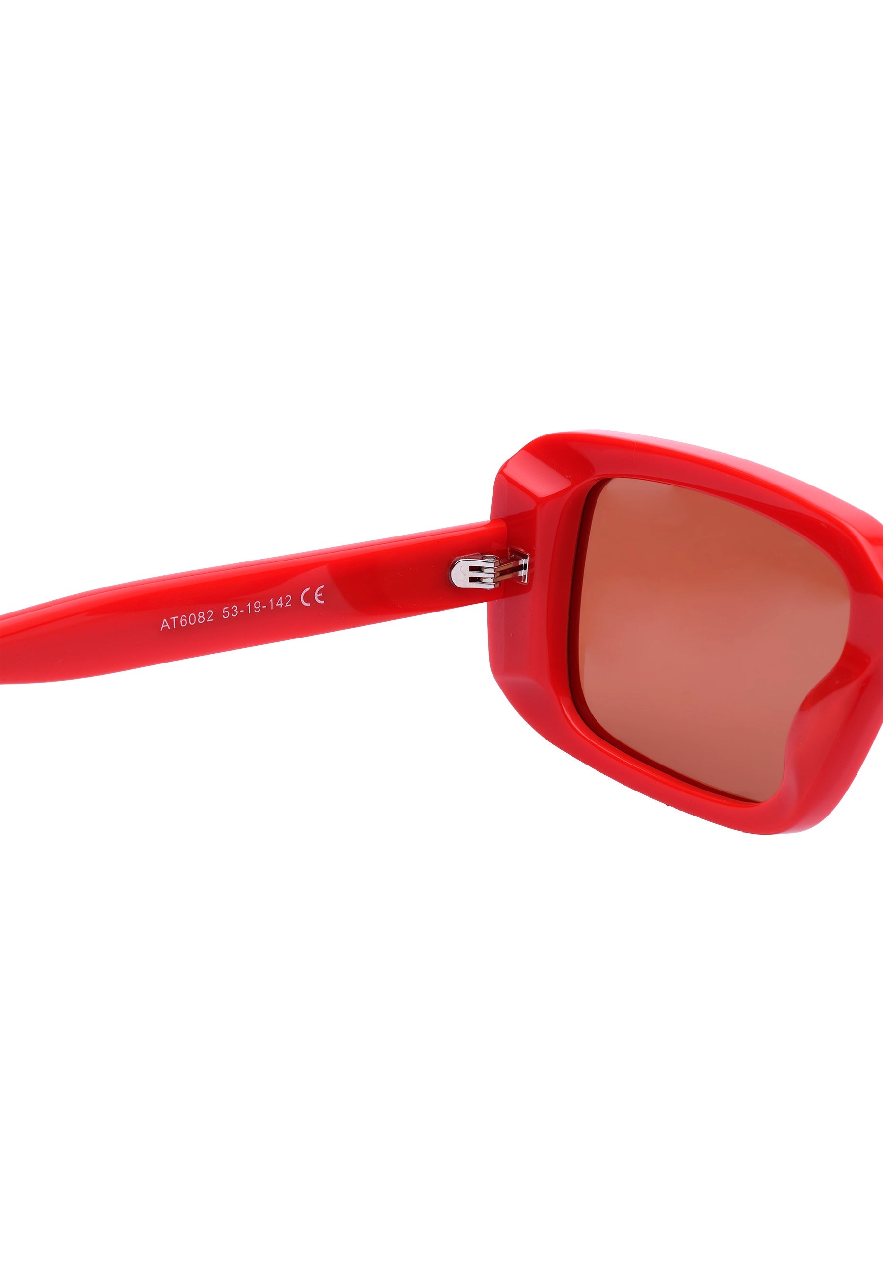 Retro-Inspired Bold Rectangle Sunglasses